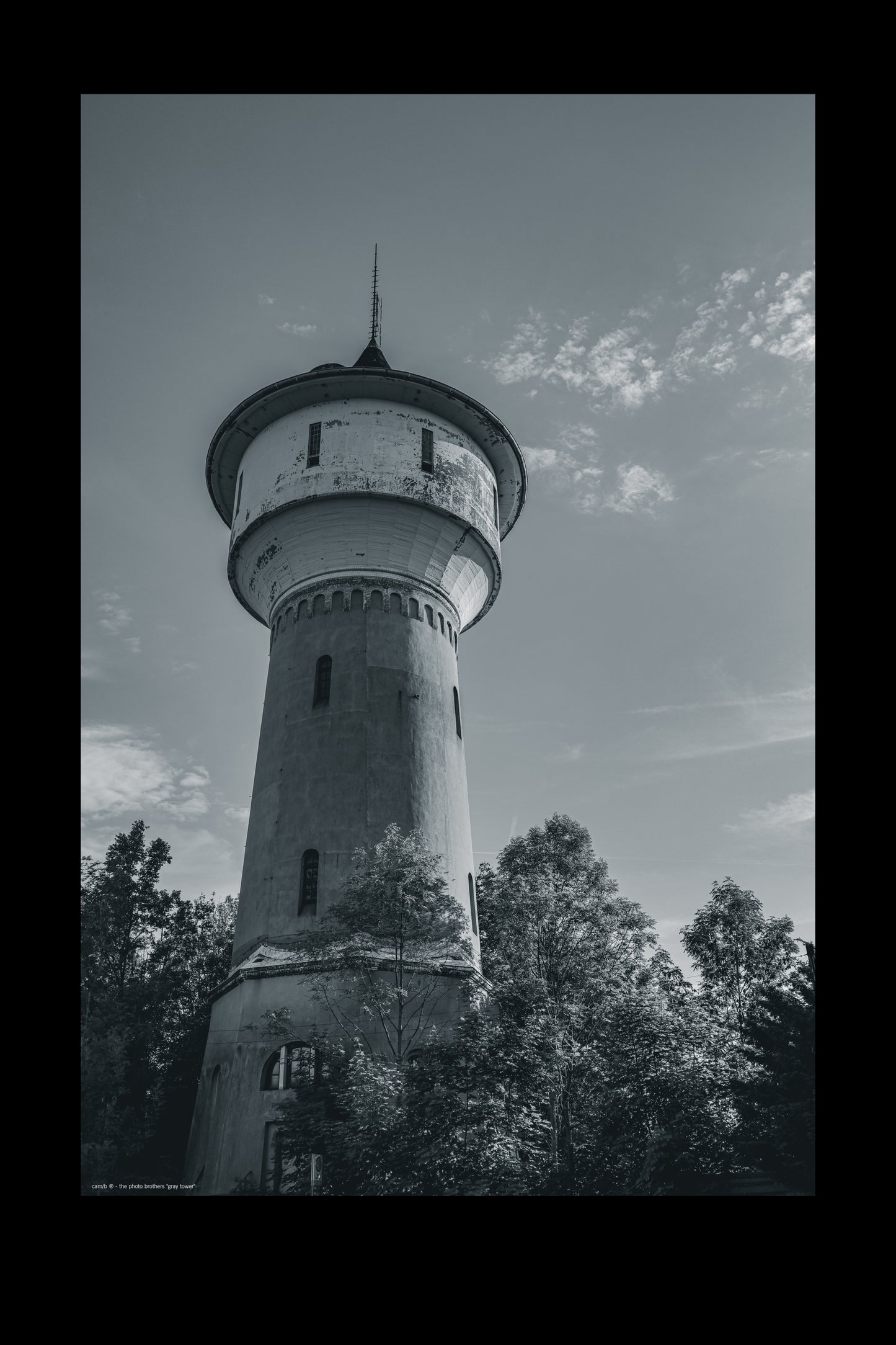 Wandbild "gray tower"