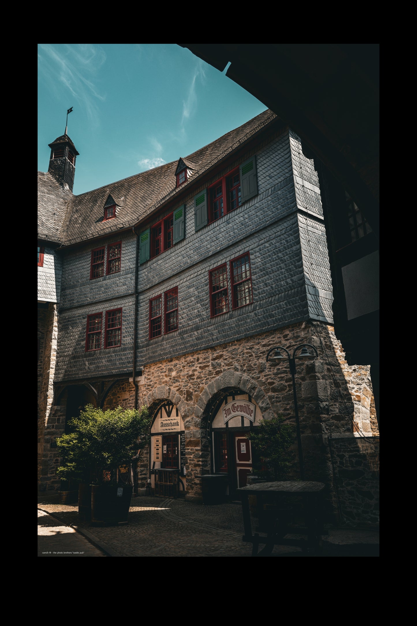 Wandbild "castle pub"