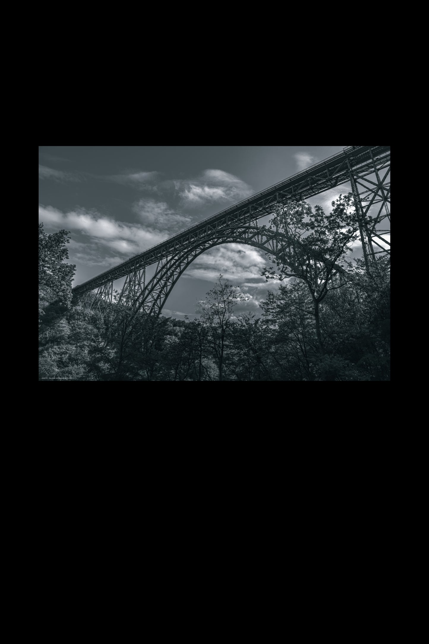 Wandbild "out of the dark"