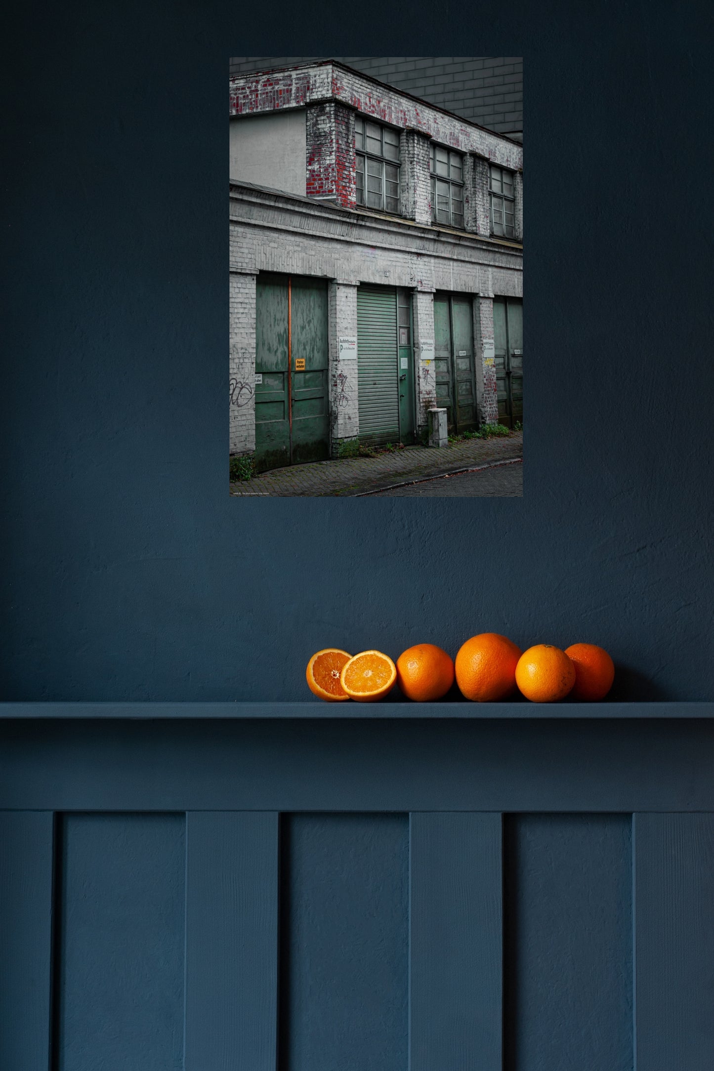 Wandbild "only visitors"