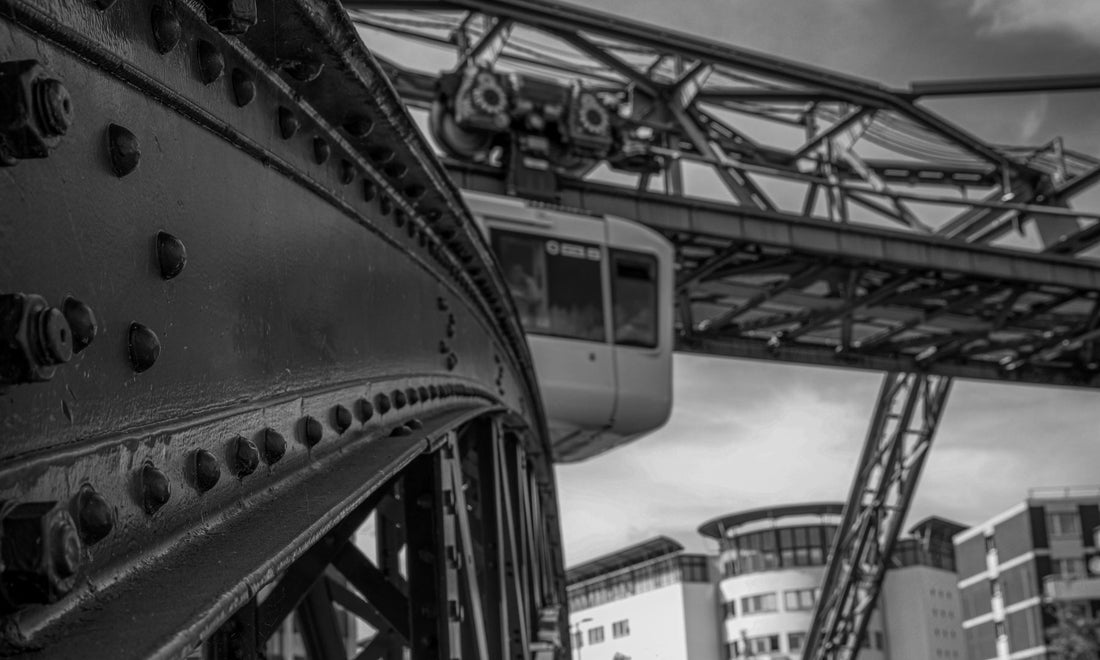 Schwebende Kunst statt Silbermünze