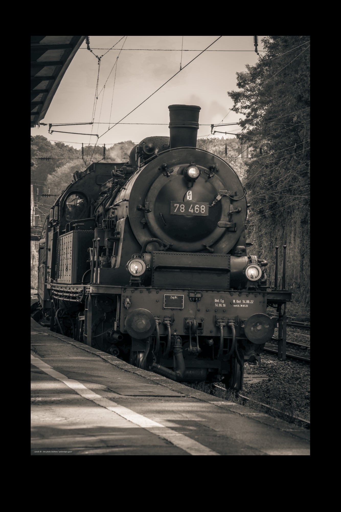 Wandbild "yesterday's gaze"